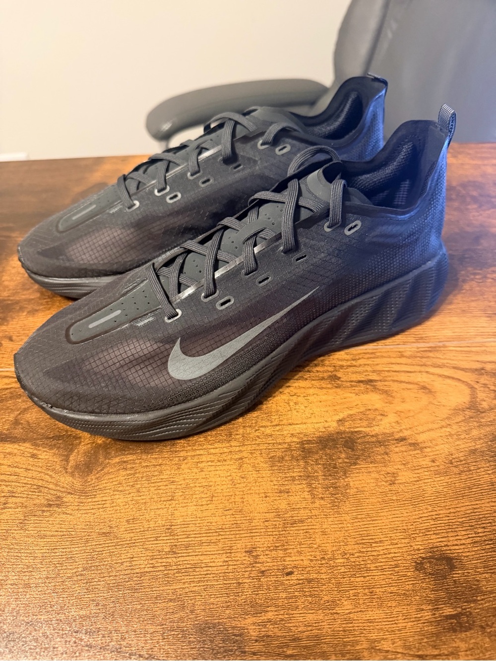Nike Men's Ava X Black Running Sneakers 11M
